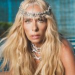 Noite de luxo e fantasia: Adriane Galisteu será estrela de tradicional baile no Rio