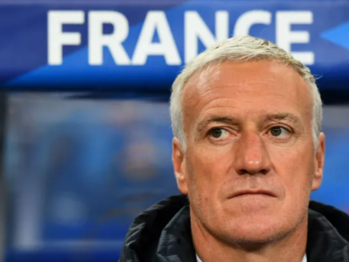 França aposta em renovação e experiência para buscar o tricampeonato mundial